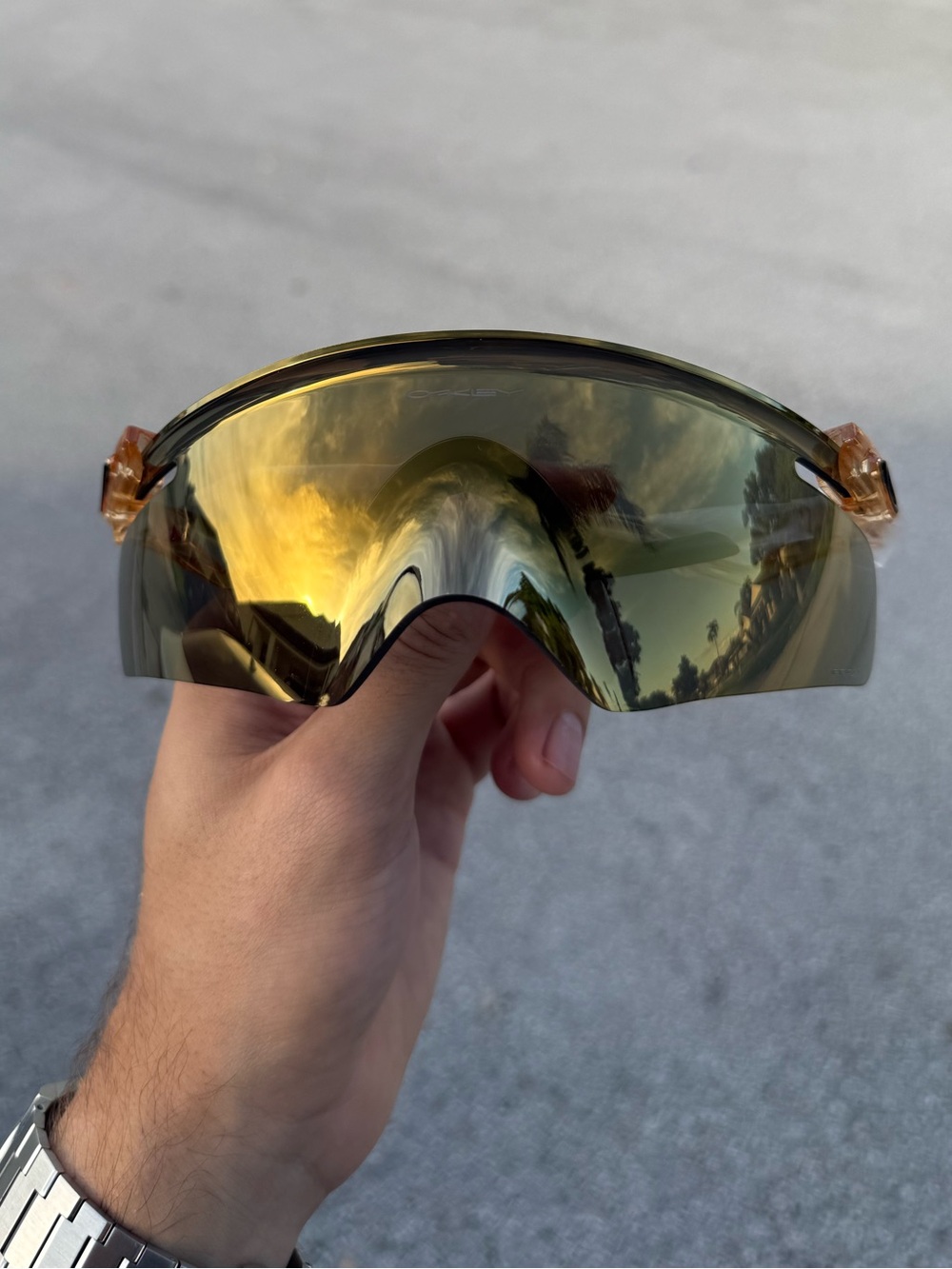 Oakley QNTM Kato™  GOLD